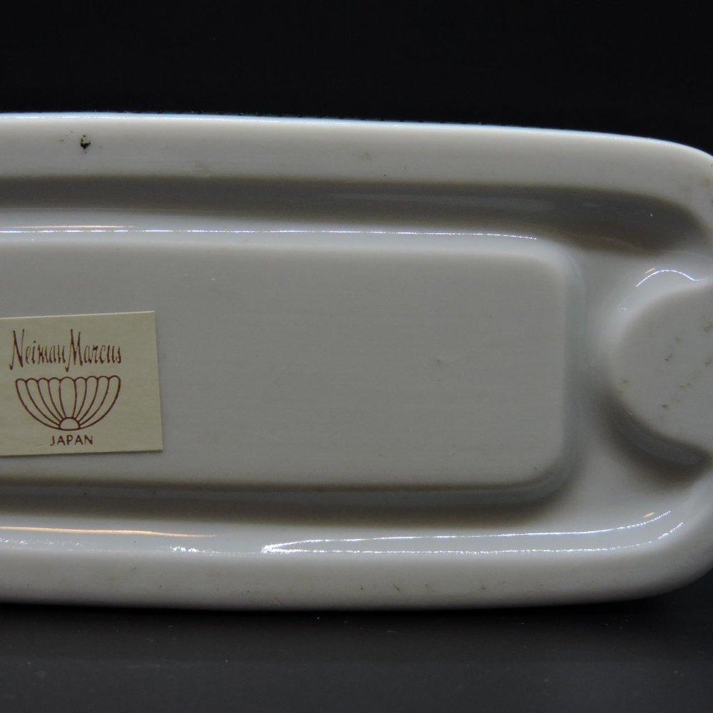 Neiman Marcus Porcelain Notepad/Pen Holder - Picture 10 of 14